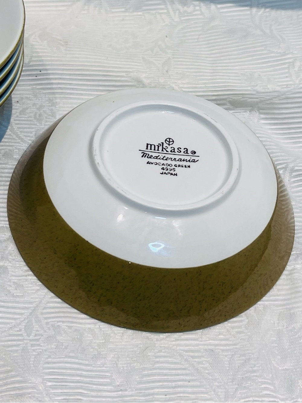 Mikasa Mediterrania
Dominique Soup/Salad Bowls 6
3/4" Avocado Green Set 5 Vtg - Picture 6 of 6